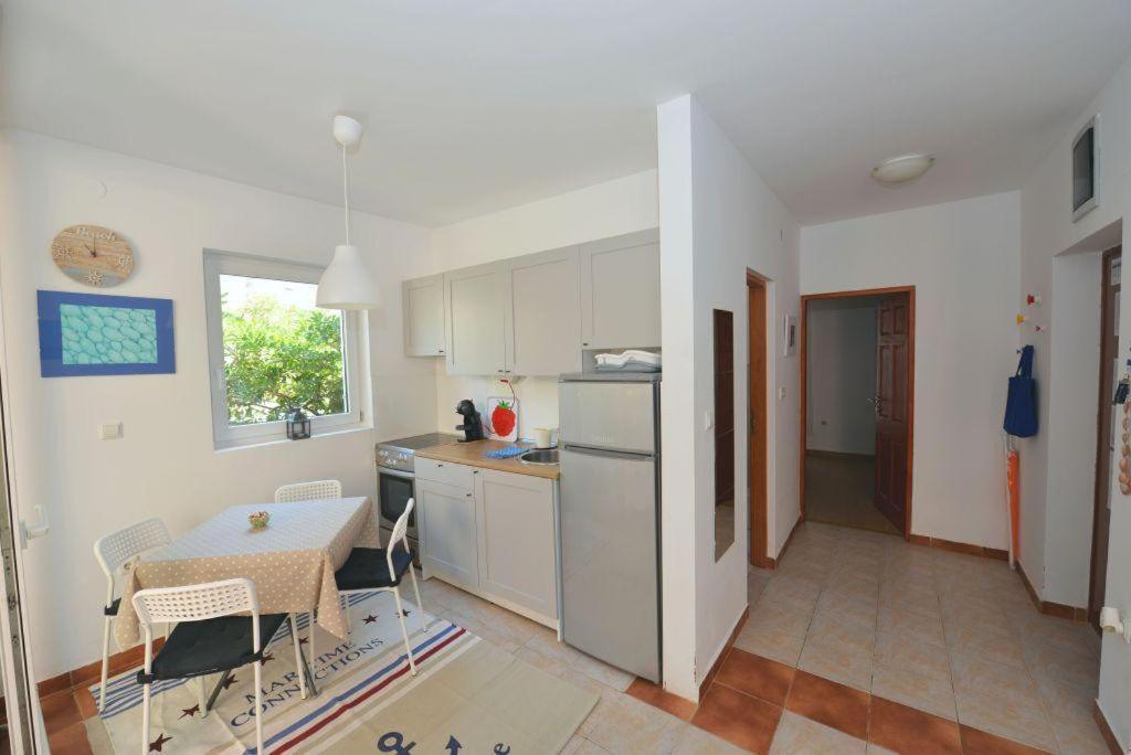 Apartment Nano-Maris Novalja Extérieur photo